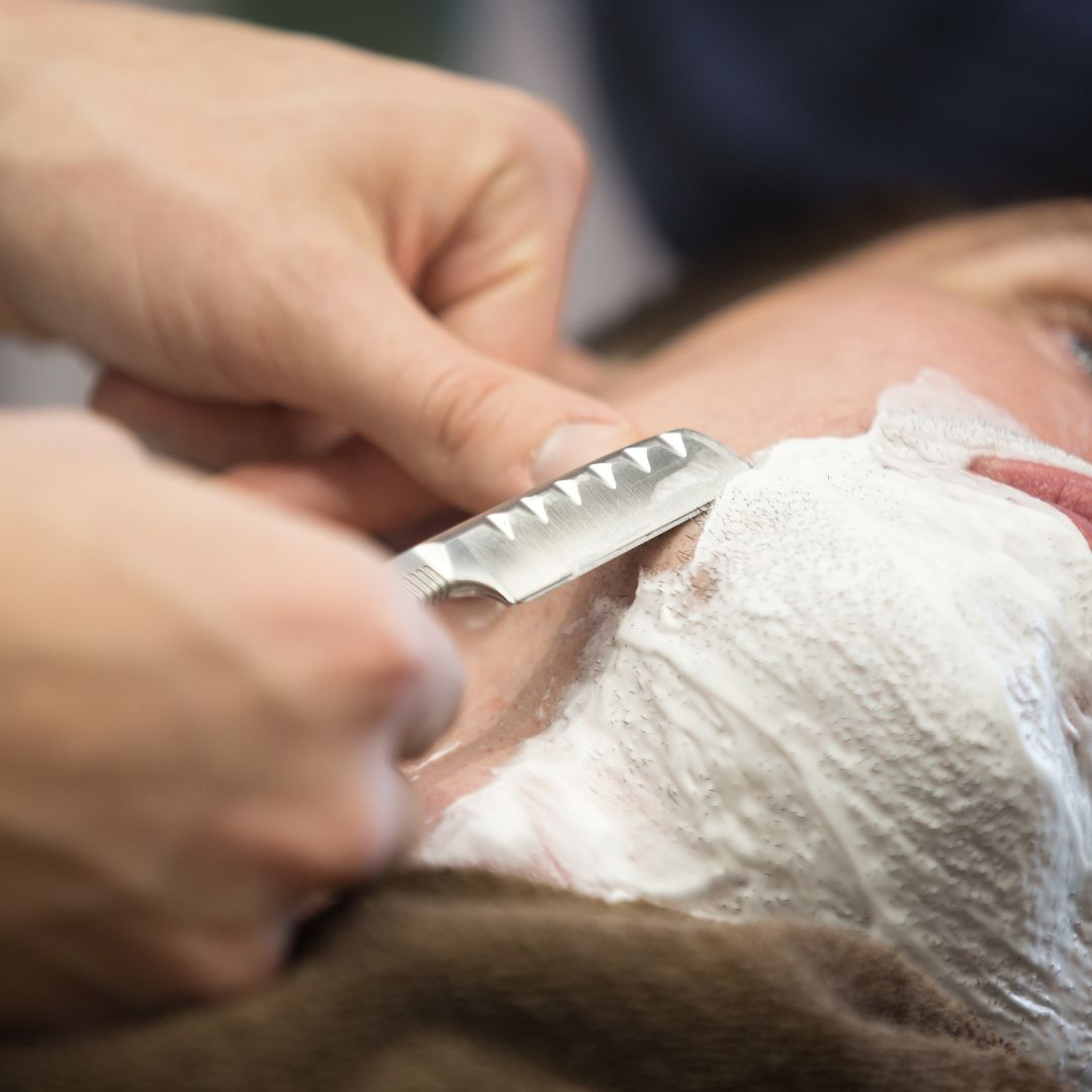 3-DAY HOT TOWEL SHAVE & BEARD TRIM COURSE