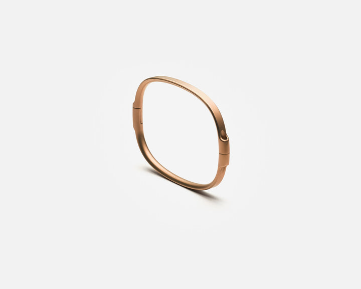 Swing Cuff by Craighill