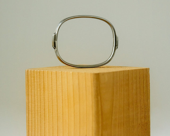 Swing Cuff by Craighill