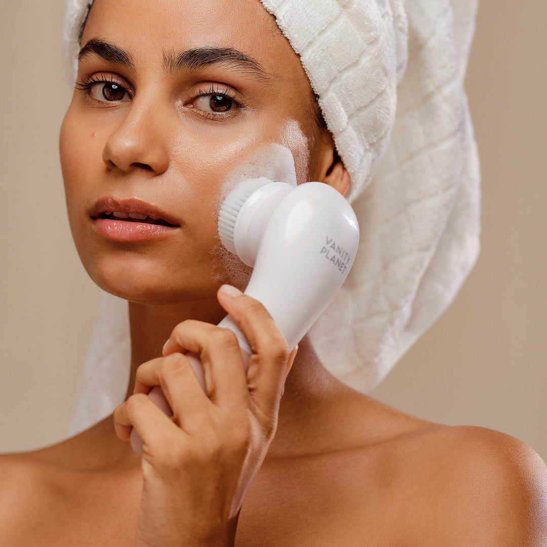 Raedia | Facial Cleansing Brush. by Vanity Planet