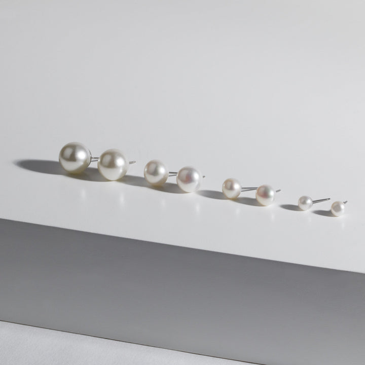 Stainless 10 mm pearl stud earrings by Mia Bijoux